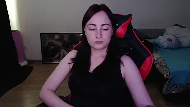 Laralianna webcam