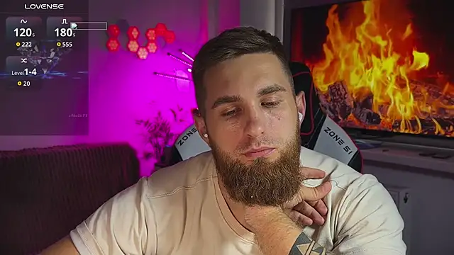 Sweeet__boy live cam on StripChat
