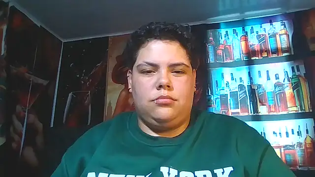 Hailey_Curvy webcam