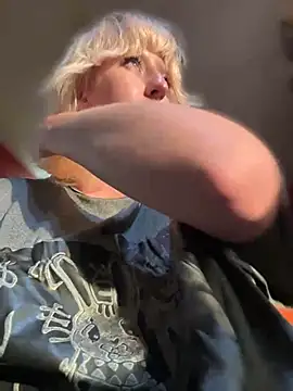 RonnieKiss