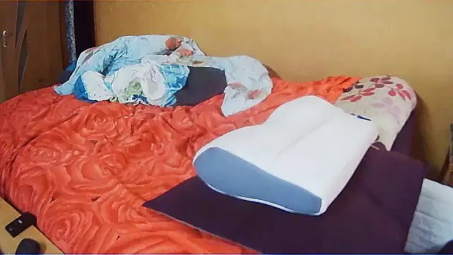 LiluHot webcam