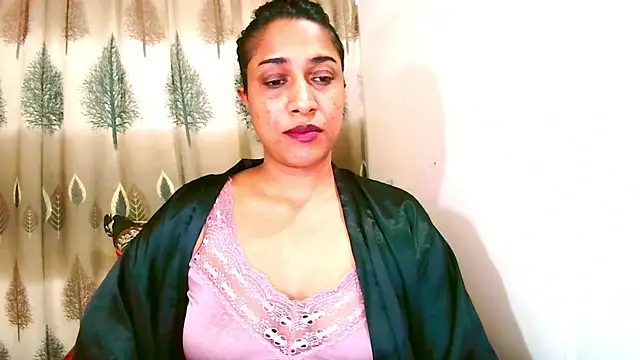 Indian_Erotic69 webcam