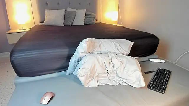 Rubii_Cutee webcam