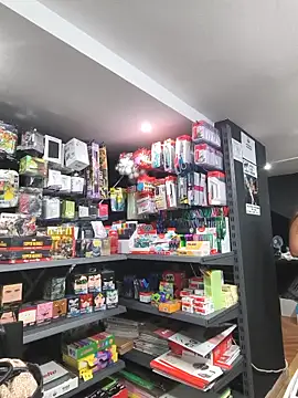 MissNyraSecret webcam