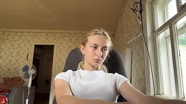 LisaBam webcam