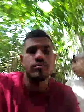 Latins_on_fire webcam