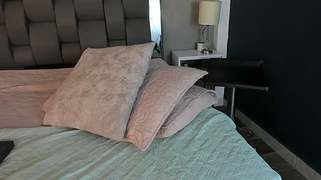 Charlie___Musk webcam