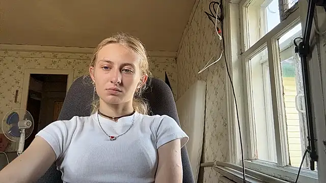 LisaBam webcam