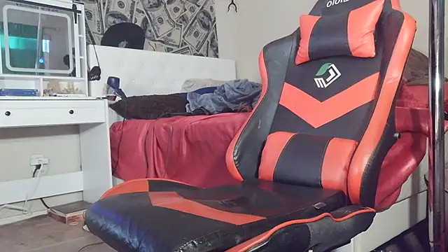 sugahfreeee webcam