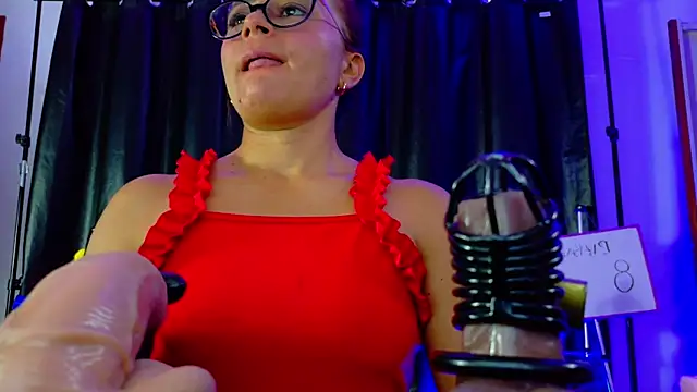 MistressSlut1 webcam