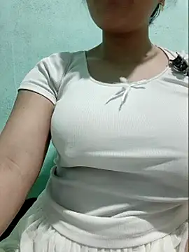 Shine_Mai webcam