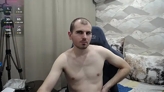 SerzhKorol1 live cam on StripChat