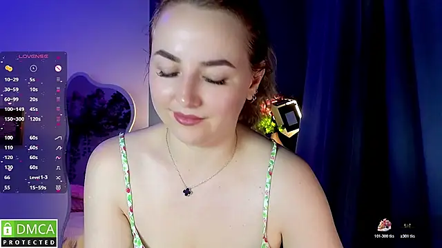 Mira_Mermayd live cam on StripChat