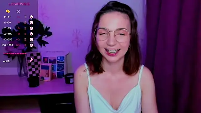 KindHazelHere_ webcam