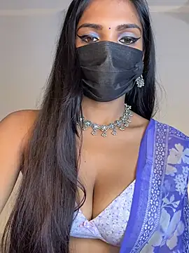 Lovely_Babiee live cam on StripChat