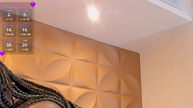 JuicyKendra_ webcam
