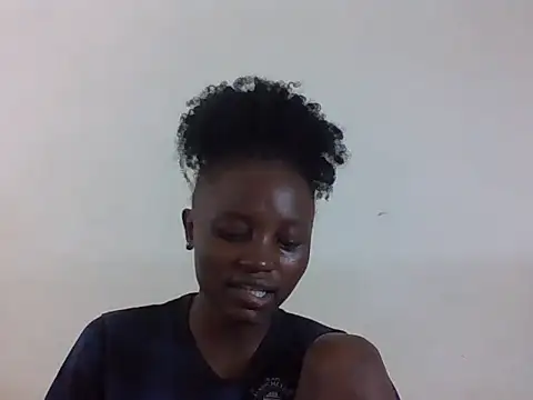 SexyNeedle22 webcam