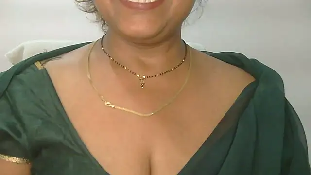 Cute_Ruhi99 webcam