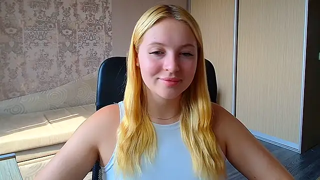 Milka_kiss_ webcam