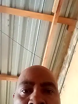 Wrinkledballs333 webcam