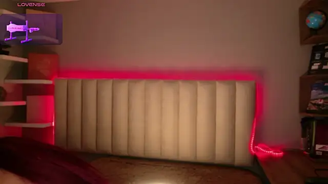 Megan_mooree_ webcam