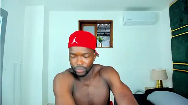 Dylan_Taylor webcam