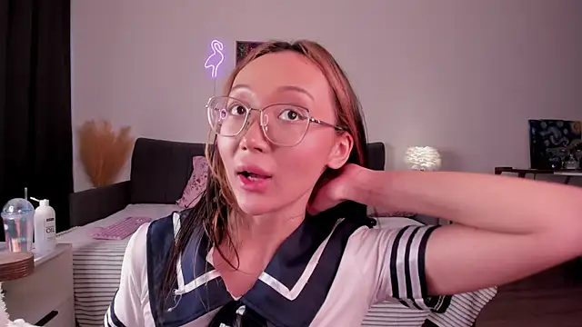 naomi_asian webcam