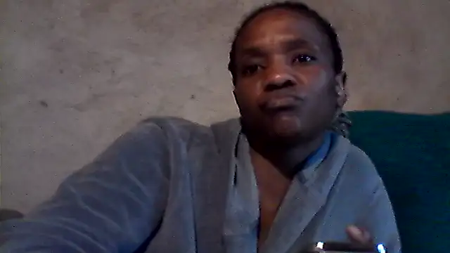 sexybigass31 webcam