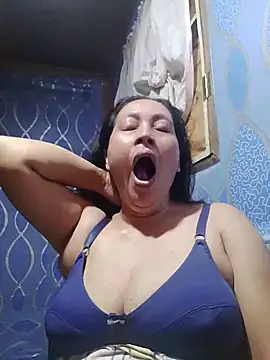 May_Bombs webcam