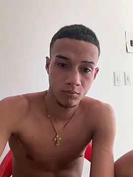 friends_lust_latin webcam