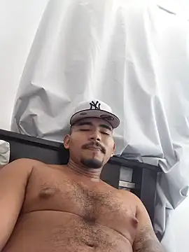 andrssgold (M young) - hot man 🍆😈