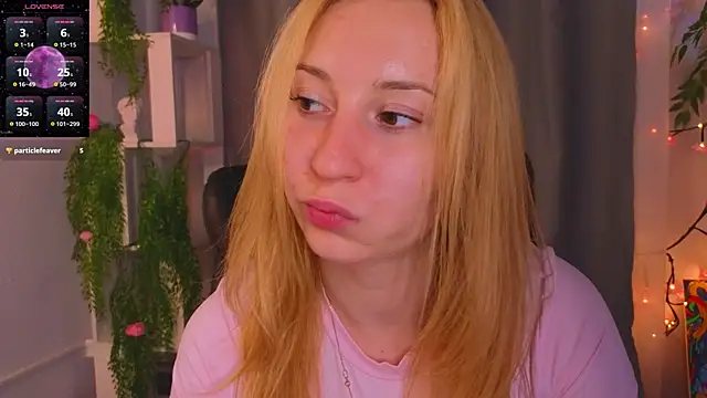 RosalieHandley webcam
