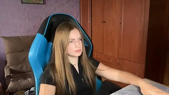 SilkSinner_ webcam