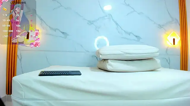 arika_brown webcam