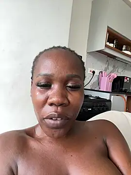 sweet-sandrah - Sweet-Sandrah's free webcam - UK Sex Cams