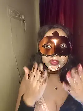 Cupid_Mayra webcam