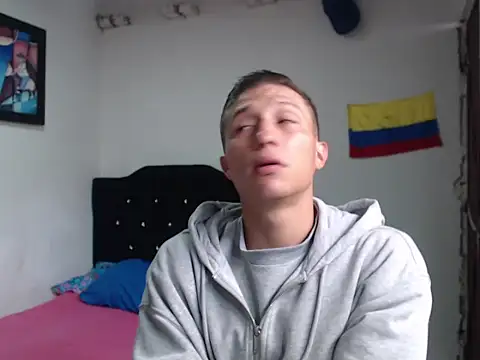 Stiiveen777 webcam