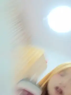 yaoyao520-18girl webcam