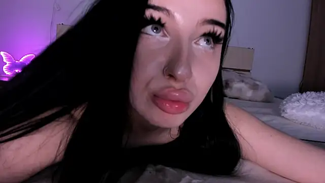 ScarlettJakobs live cam on StripChat