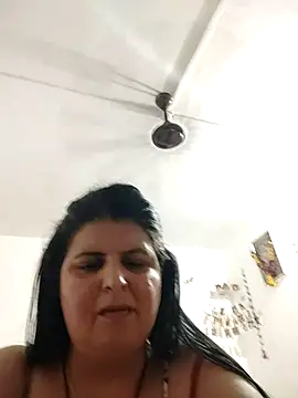 Jann_Riya333 live cam on StripChat