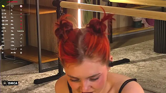 Nora__Ray webcam