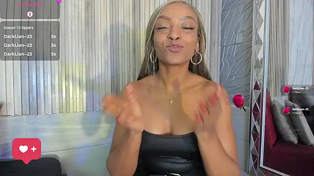 BriannaChelsea live cam on StripChat