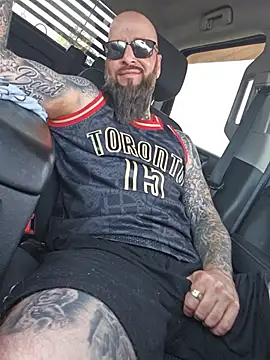 Beardedtattood live sex cam