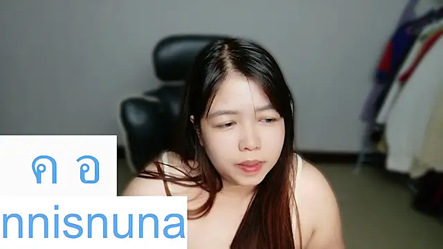 nunanunanuna webcam