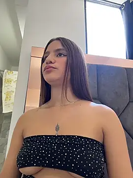 ViankaRose webcam