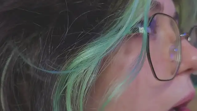 Miko_Meow webcam