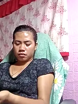 Cutie_body11 webcam