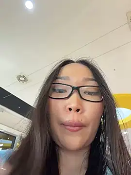 trytomakememoam webcam