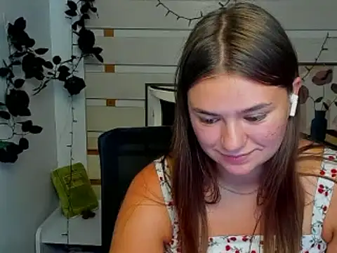 Josephine_Kiss webcam