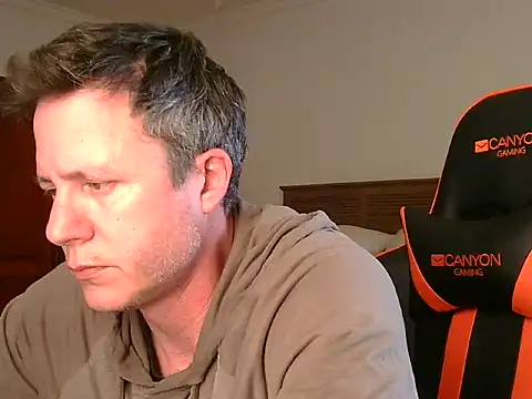 TroyDieselXXX webcam